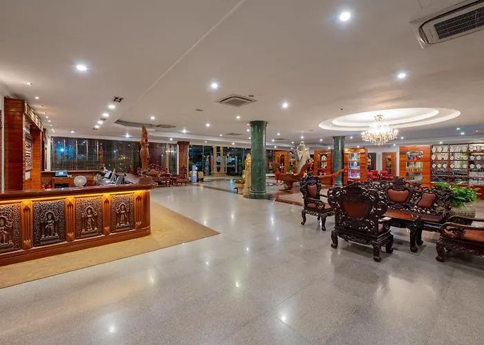 Hotel Somadevi Angkor Premium 4*